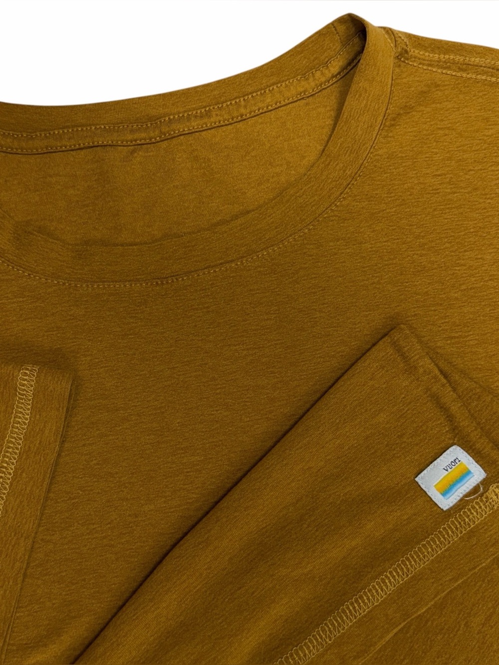 Vuori Shirt Mens Large Brown Strato Tech Tee Limited Edition Short Sleeve V126